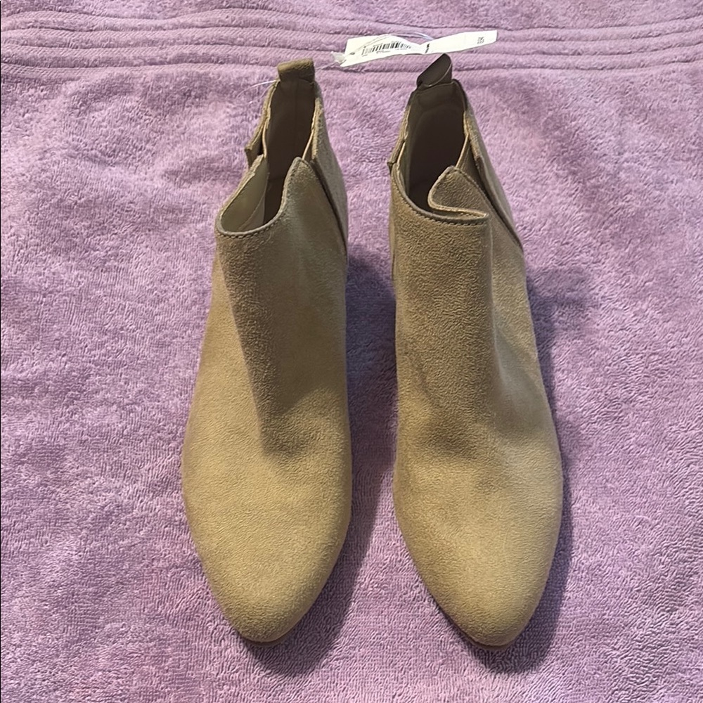 Old Navy Tan Ankle Booties Slip-On Suede